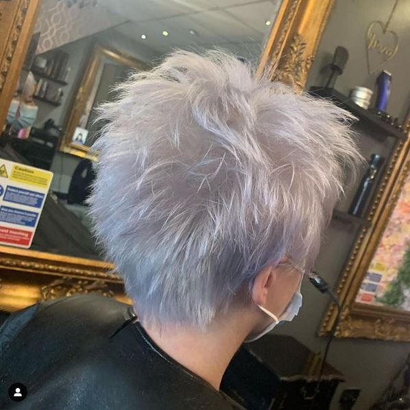 Hair colouring at the Salon.  Mens Hairdresser in Hull, Womens Hairtdresser in Hull, Childrens hairdresser in Hull, Unisex Salon in Hull